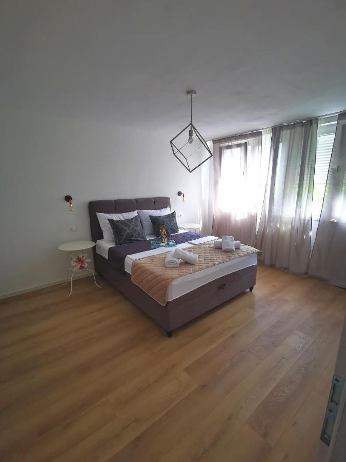 City Center Apartment Bravos Makarska Ngoại thất bức ảnh